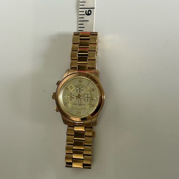 Michael Kors - Gold Chronograph Watch - Picture 6 of 8